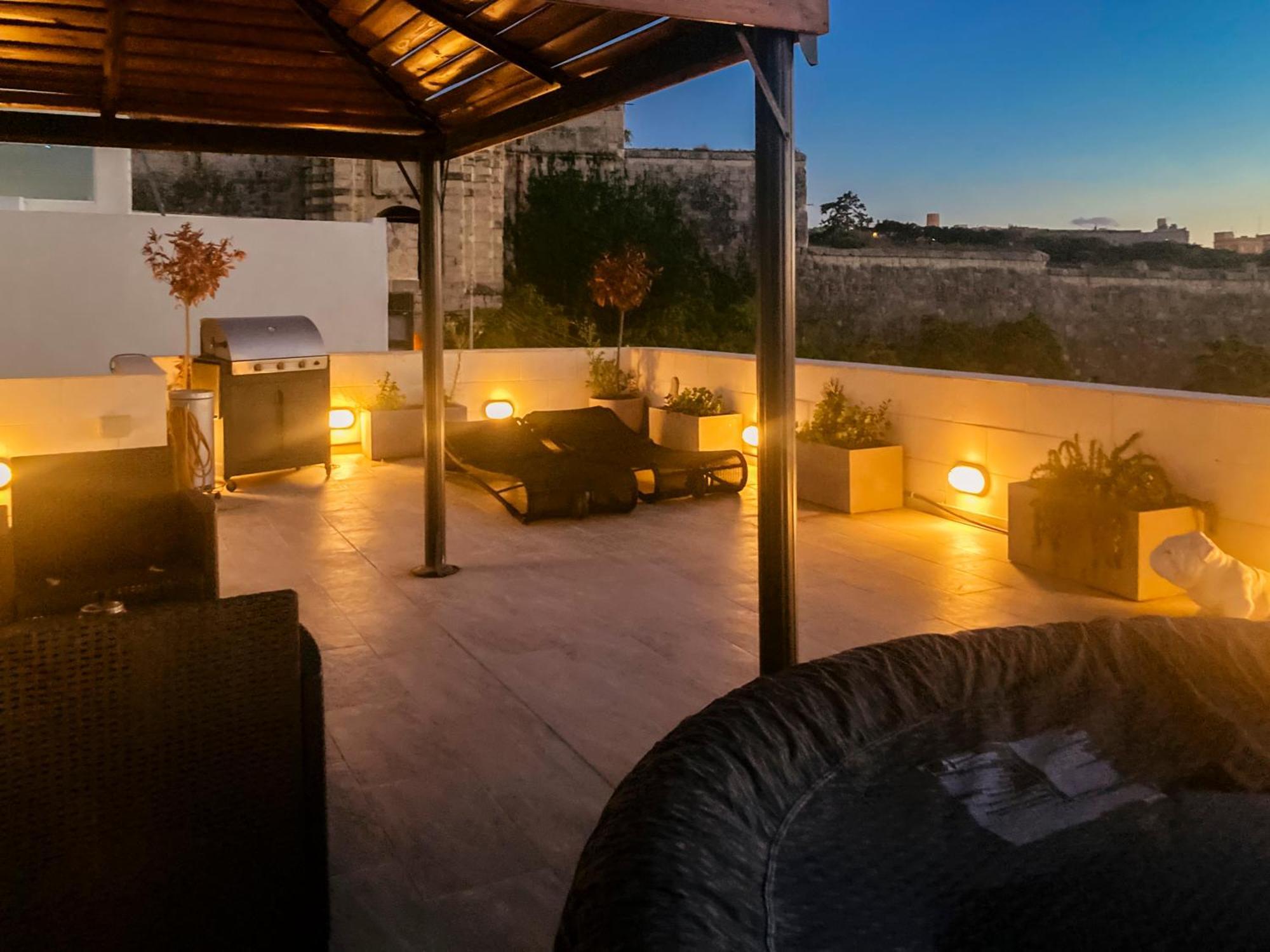 Valletta And Grand Harbour Lookout Kalkara المظهر الخارجي الصورة